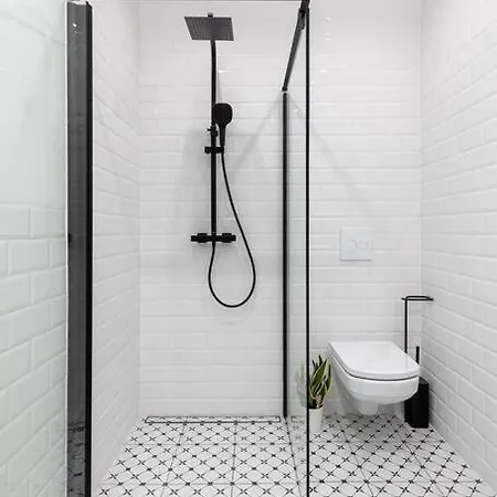 公寓 Wielicka Spacious Near Metro Wwa40